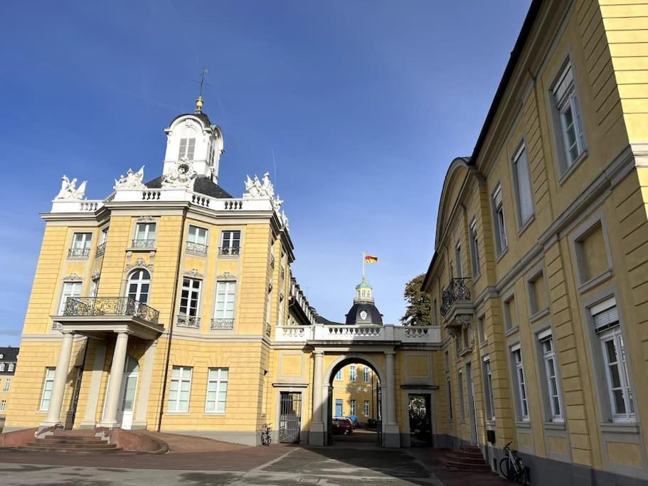 City Appartement Direkt Am Schloss! Karlsruhe Ngoại thất bức ảnh