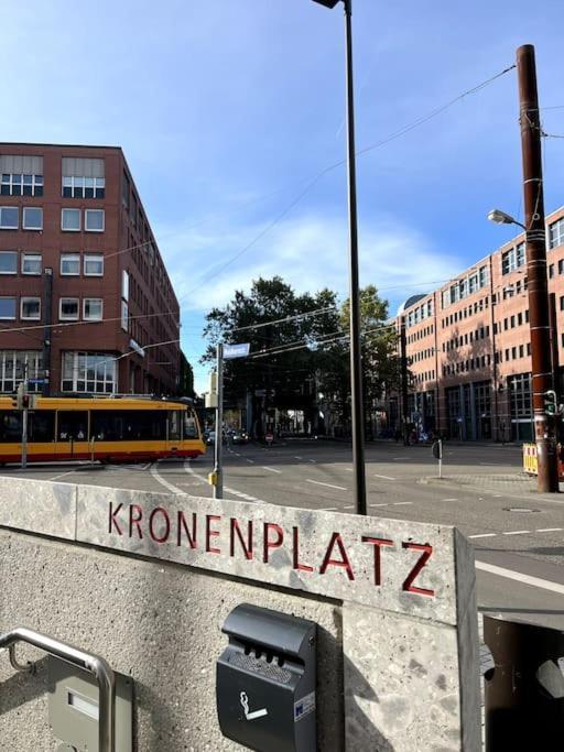 City Appartement Direkt Am Schloss! Karlsruhe Ngoại thất bức ảnh